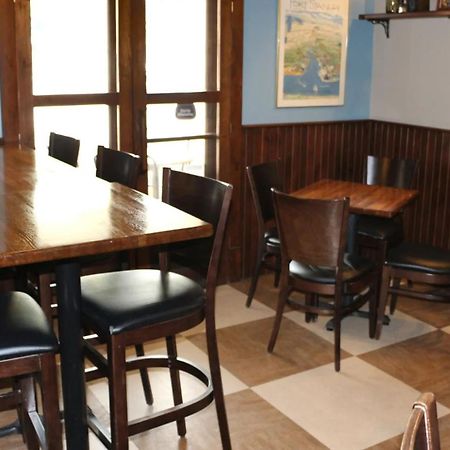 Kettle Creek Inn Port Stanley Bagian luar foto
