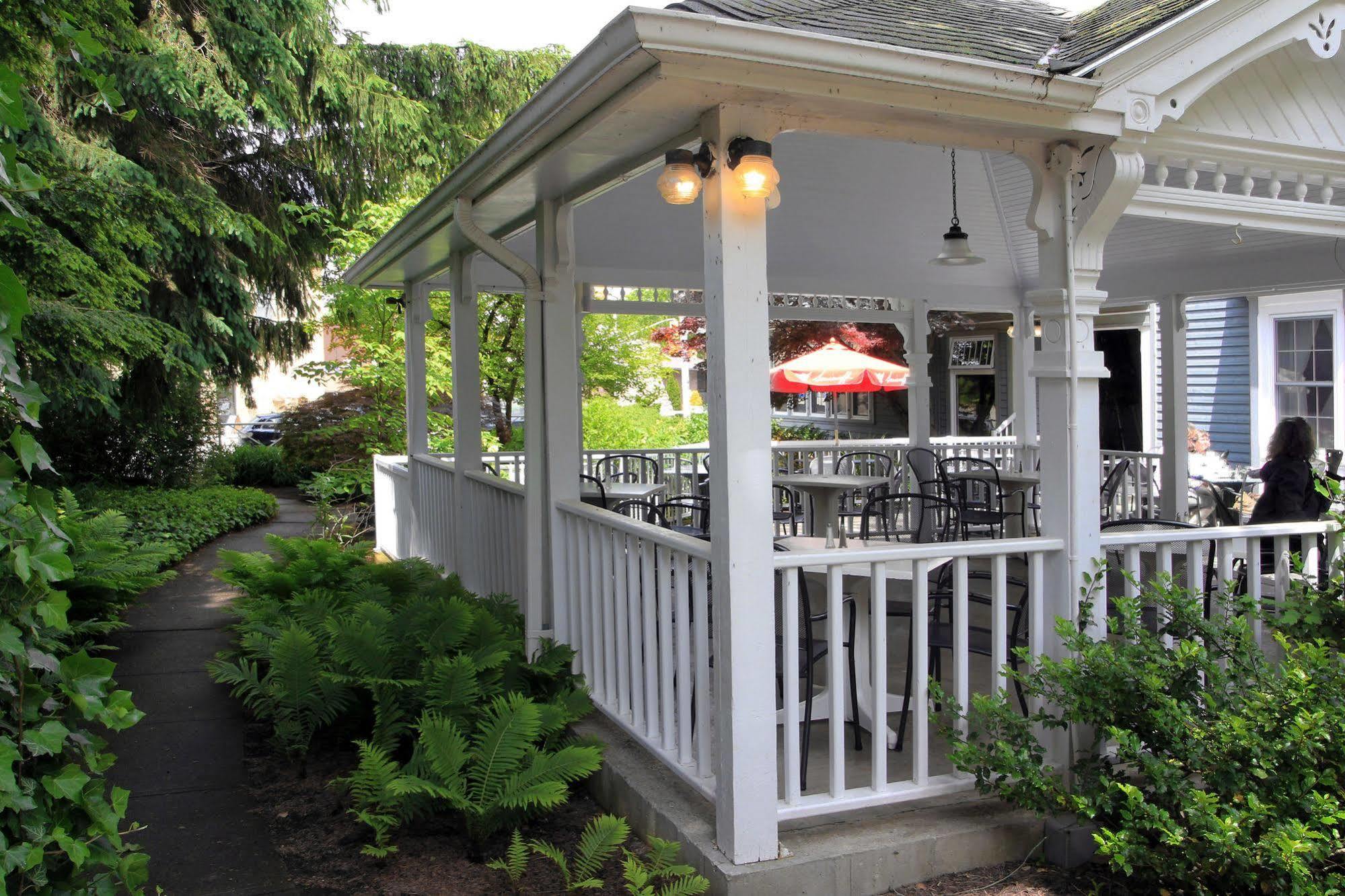 Kettle Creek Inn Port Stanley Bagian luar foto